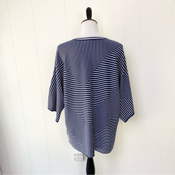 Chicos Women's Navy White Striped Pullover Top Tunic Knit Size Large Sz 3 US XL - Picture 4 of 9